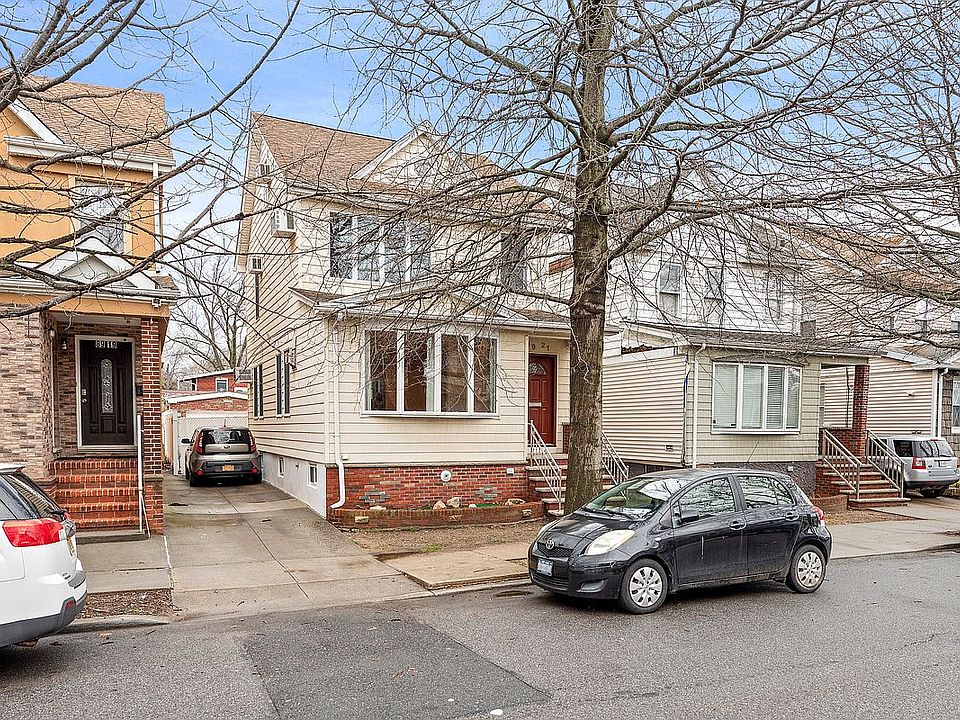 1st image of 8921 Aubrey Ave