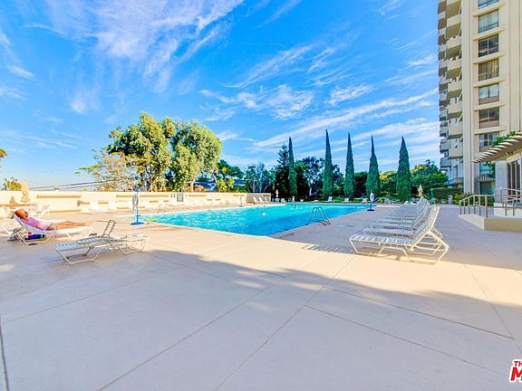 2nd image of 2170 Century Park E APT 1109
