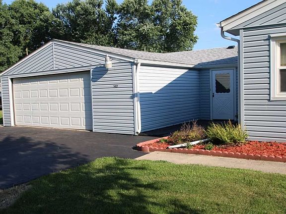 3rd image of 1417 Juniper Ln