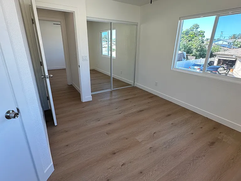 410 Zenith St #3 — Photo 17