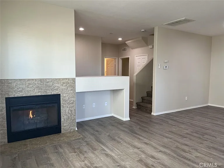 15329 Oak Tree Dr — Photo 9