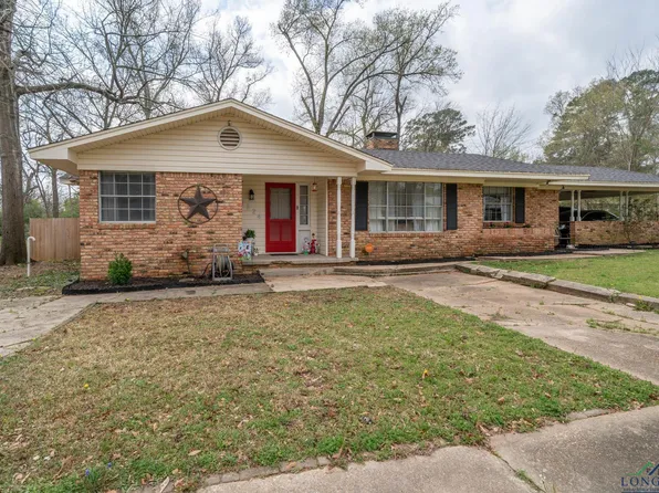 1224 E North St, Kilgore, TX 75662