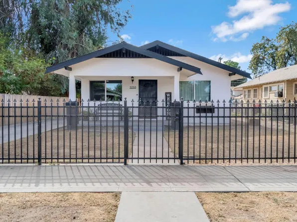 3250 E Washington Ave, Fresno, CA 93702