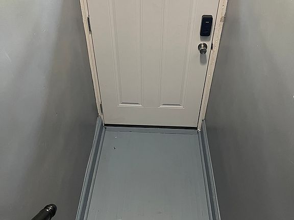 4th image of 4311 S Grand Blvd #2F