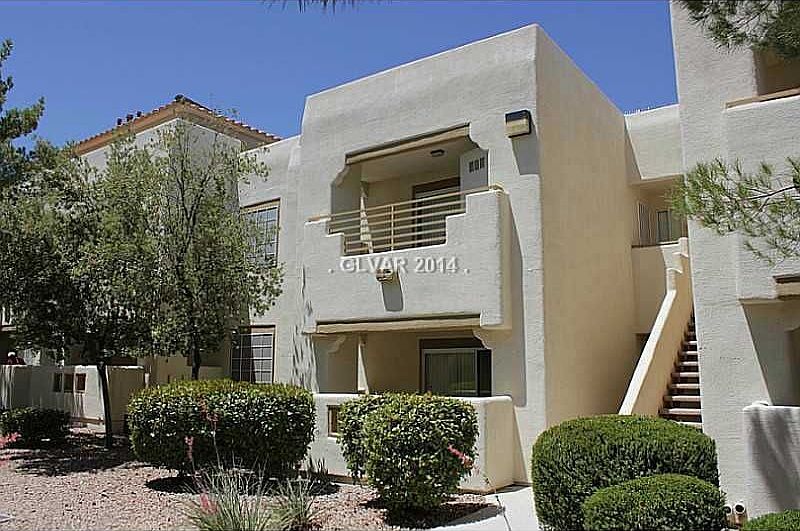 1st image of 1908 Villa Palms Ct Unit 103