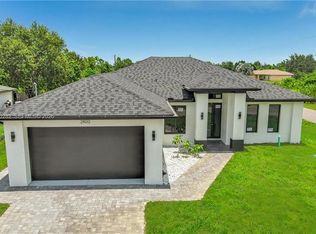 2800 33rd St SW, Lehigh Acres, FL 33976