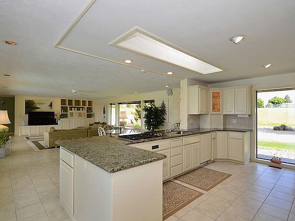 2nd image of 4726 E Pleasant Orchard Ln
