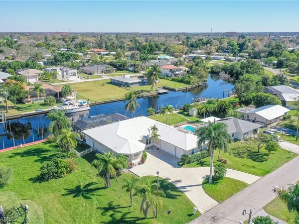 2144 Aruba Ave, Fort Myers, FL 33905