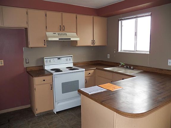 4th image of 4005 S Burningham Dr