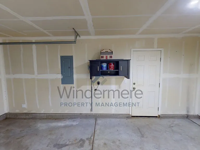1215 SW Settlement St — Photo 22