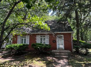 8609 Greenwood Ave, Munster, IN 46321