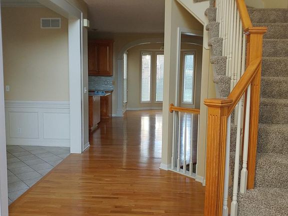 2nd image of 8508 W 127th Cir
