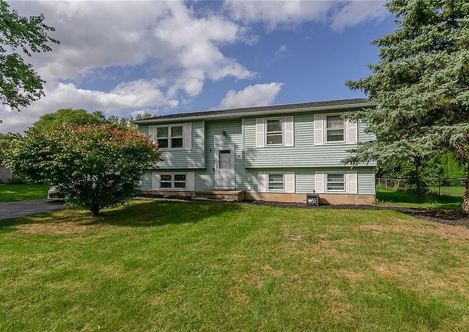 1st image of 42 Fairview Dr