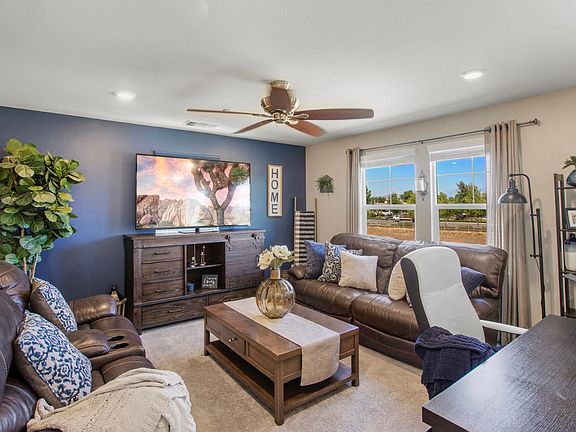 5th image of 30362 Village Knoll Dr
