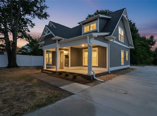 213 S English St, Greensboro, NC 27401