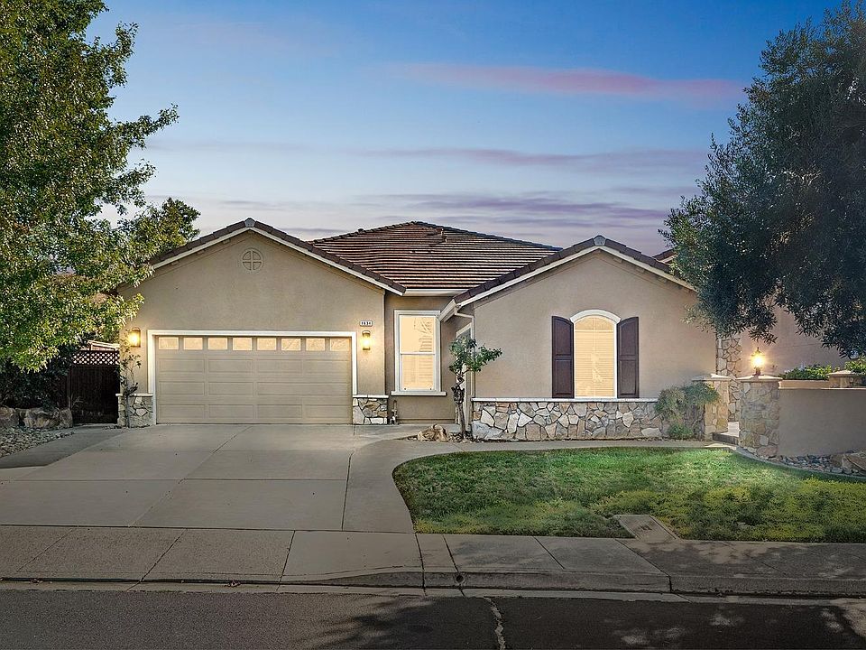 1st image of 1634 Landmark Drive