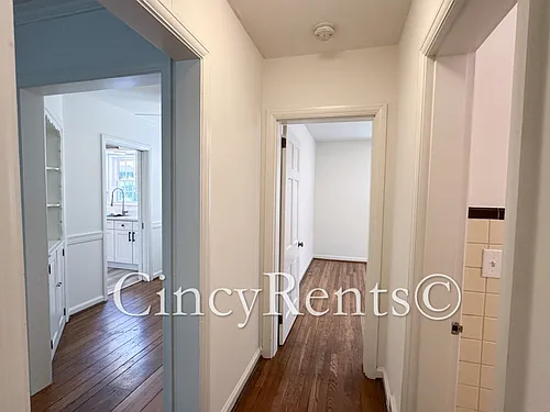 837 Van Dyke Ave #1 — Photo 10