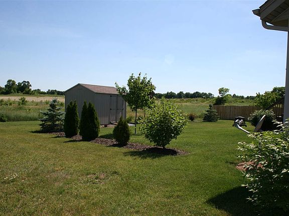 3rd image of 4691 Glen Echo Way