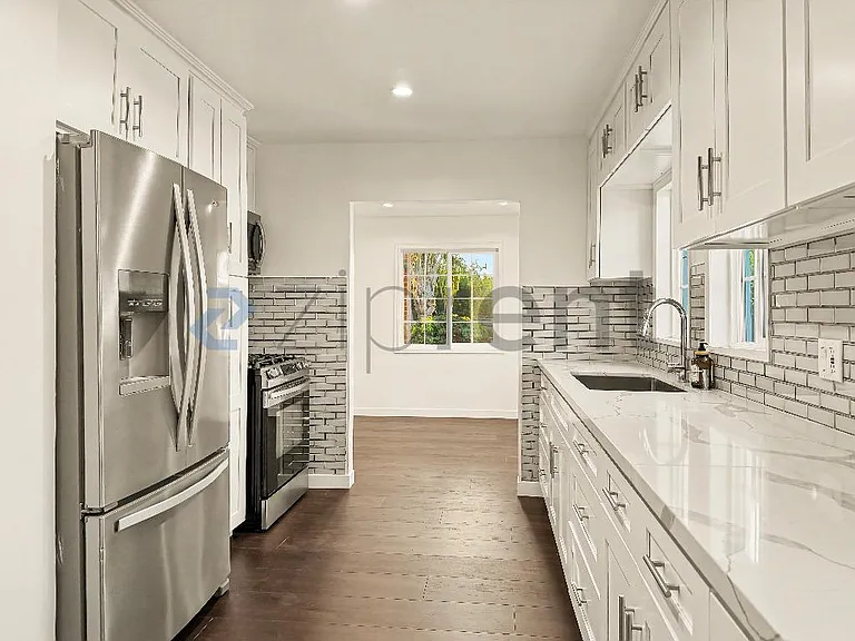 600 Hazel St — Photo 8