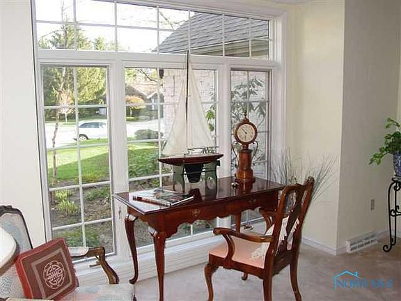 4th image of 2707 Pine Knoll Dr