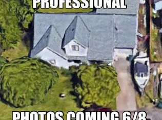 20109 NE San Rafael St, Fairview, OR 97024