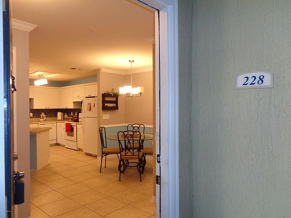 2nd image of 3591 KERNAN Boulevard #  228