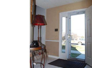 94 Suburban Blvd #17, Delran, NJ 08075