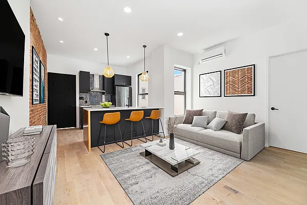 Rented by REAL New York | media 4