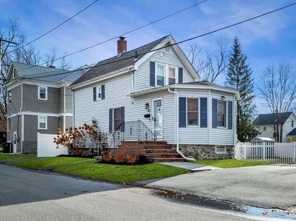 42 Concord St, North Andover, MA 01845