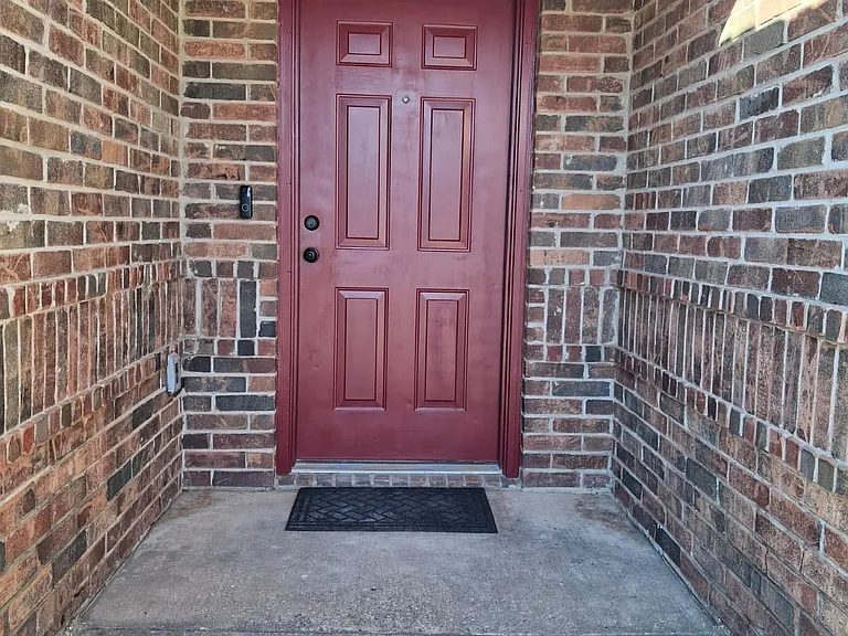 6805 Terbet Ct — Photo 9