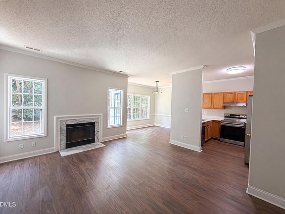 3rd image of 4115 Beaufain St