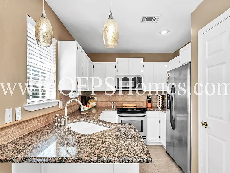 129 Legion Park Loop — Photo 14