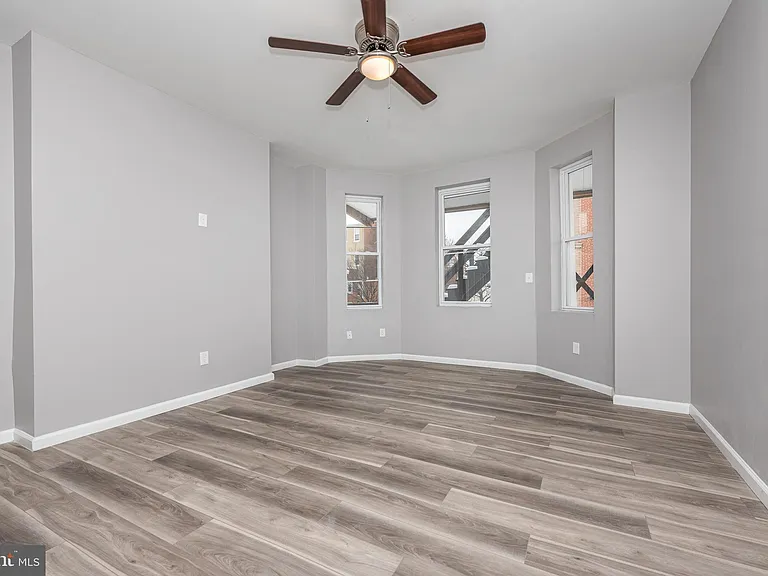 2143 Druid Hill Ave #2 — Photo 10