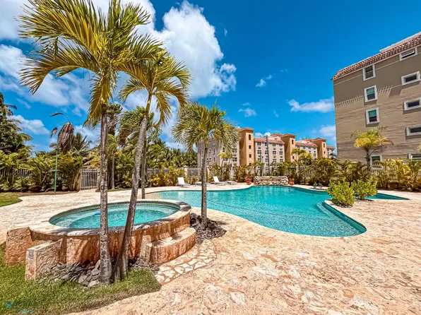 402 6990th #I, Vega Alta, PR 00692