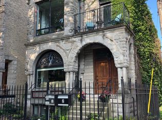 1660 N Leavitt St #1R, Chicago, IL 60647