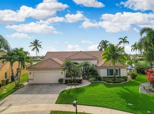3115 Maple Ln, Davie, FL 33328