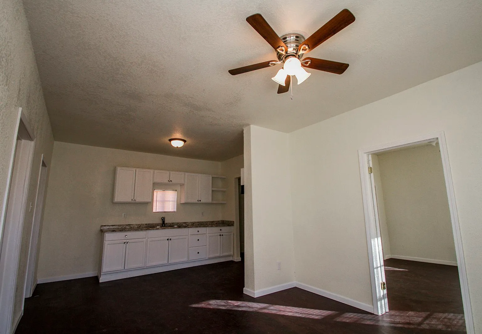 924 Saint James Street, Unit 1 — Photo 4