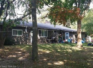 6741 Highland Rd, Waterford, MI 48327