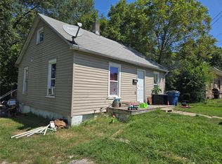 3310 Fernwood Ave, Alton, IL 62002