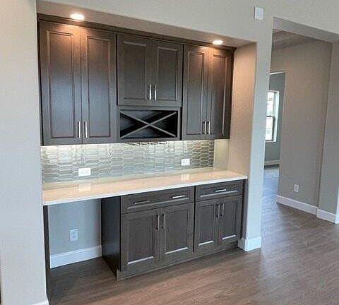 3rd image of 16784 W FAIRMOUNT Avenue