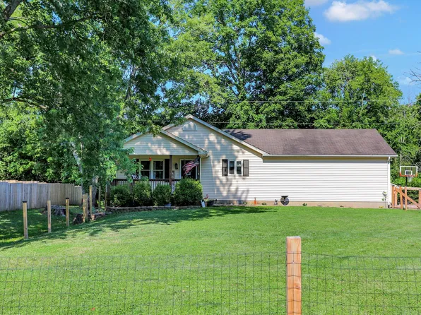3160 N Maple Turn Ln, Martinsville, IN 46151