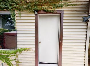 2 Hybla St #1, Pittsburgh, PA 15212