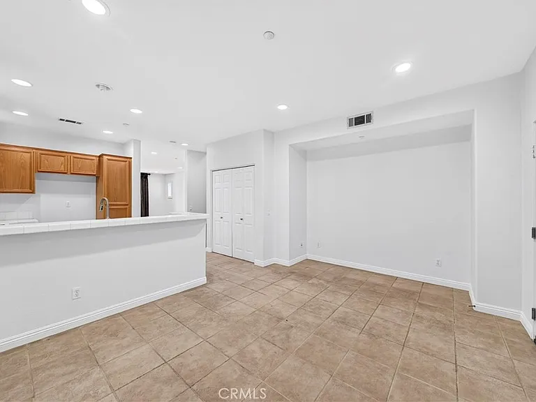 1300 McFadden Dr — Photo 16