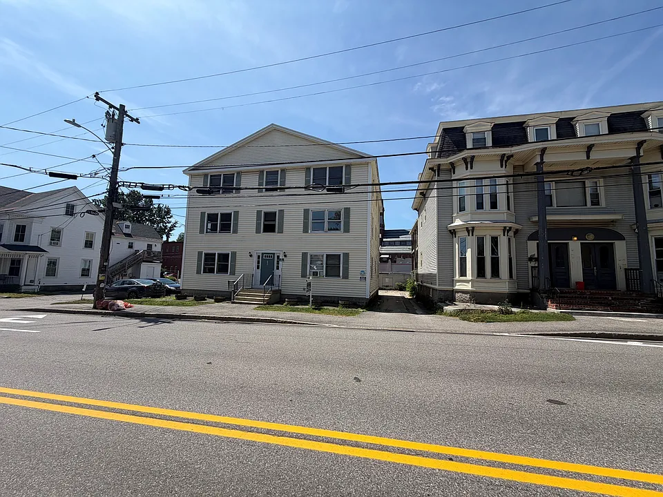 329 Main St #102
