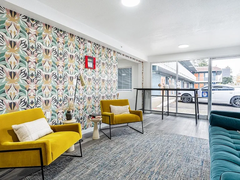 The Varsity West — Photo 11