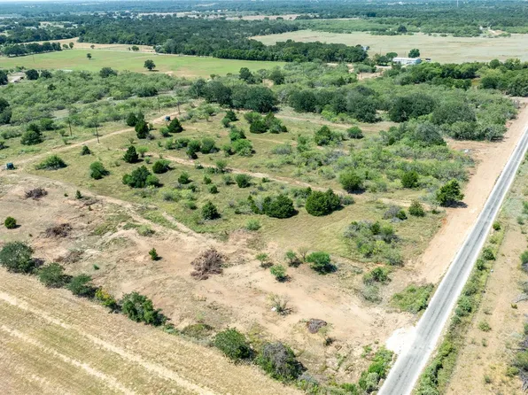 1649 Witter Rd, Dale, TX 78616