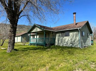 28420 Bear Valley Rd, Tehachapi, CA 93561