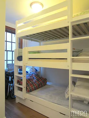 Rented by Miron Properties | media 36