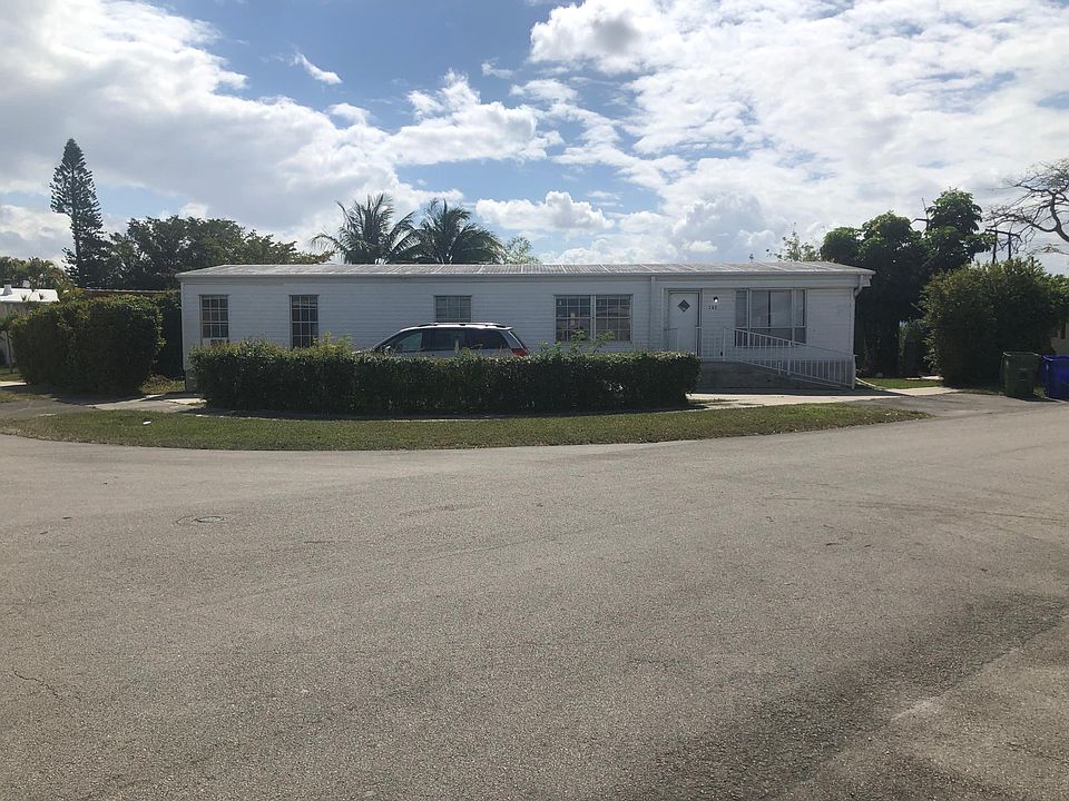 1st image of 260 NW 217th Way