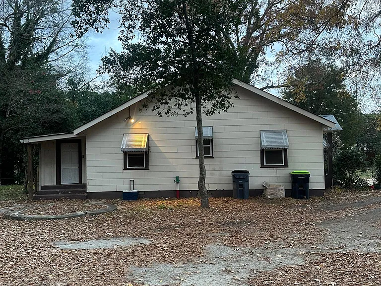 8943 Fayetteville Rd — Photo 2